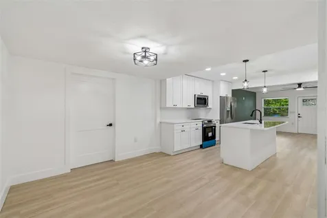 1509 15th Ave W Bradenton FL 34205