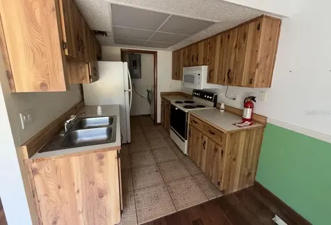 96 Tomoka Meadows Boulevard Ormond Beach FL 32174