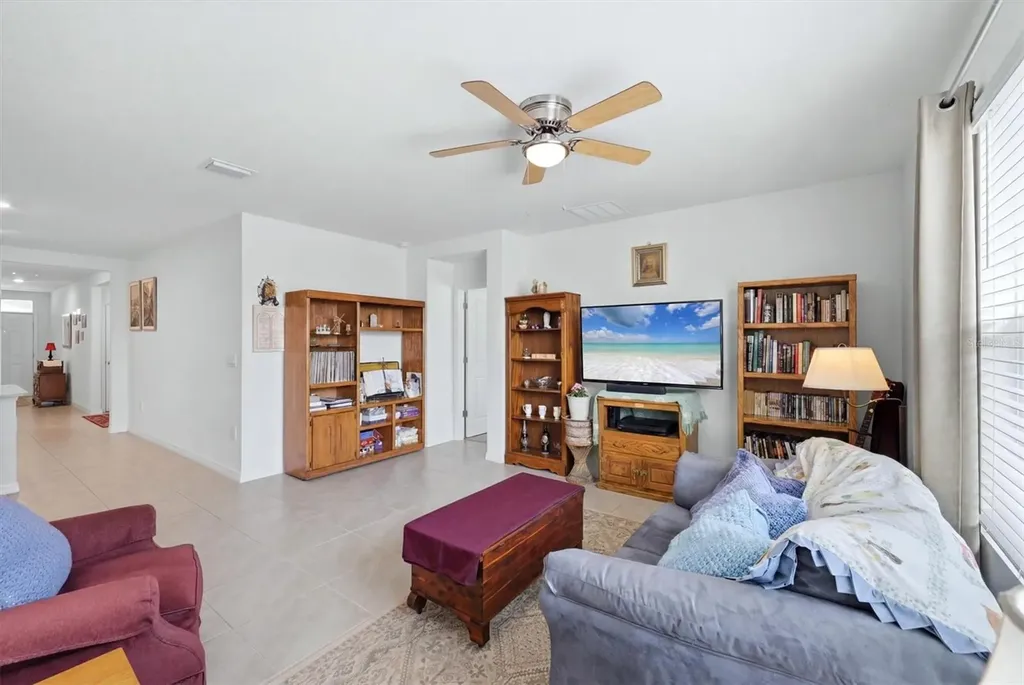 17917 Canopy Place Bradenton FL 34211