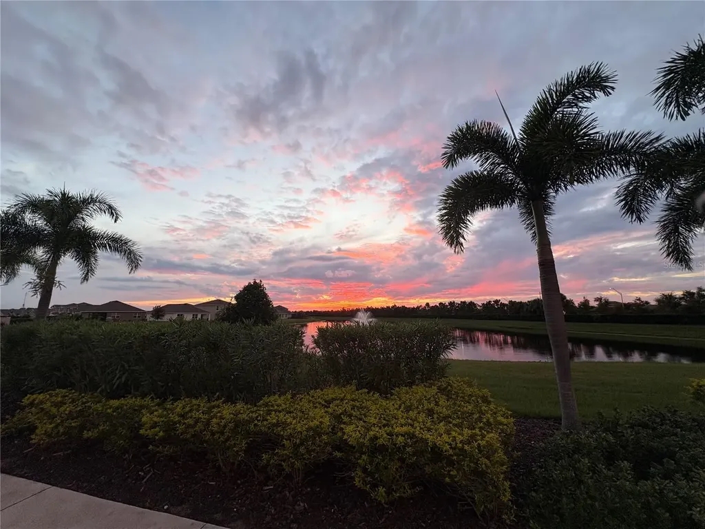 17917 Canopy Place Bradenton FL 34211