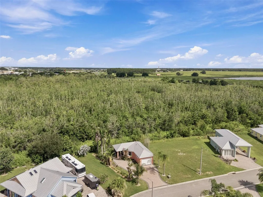 3210 Great Heron Loop Polk City FL 33868