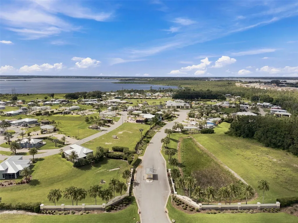 3210 Great Heron Loop Polk City FL 33868