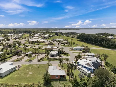 3210 Great Heron Loop Polk City FL 33868