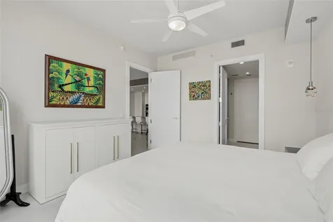 301 1st Street S St Petersburg FL 33701