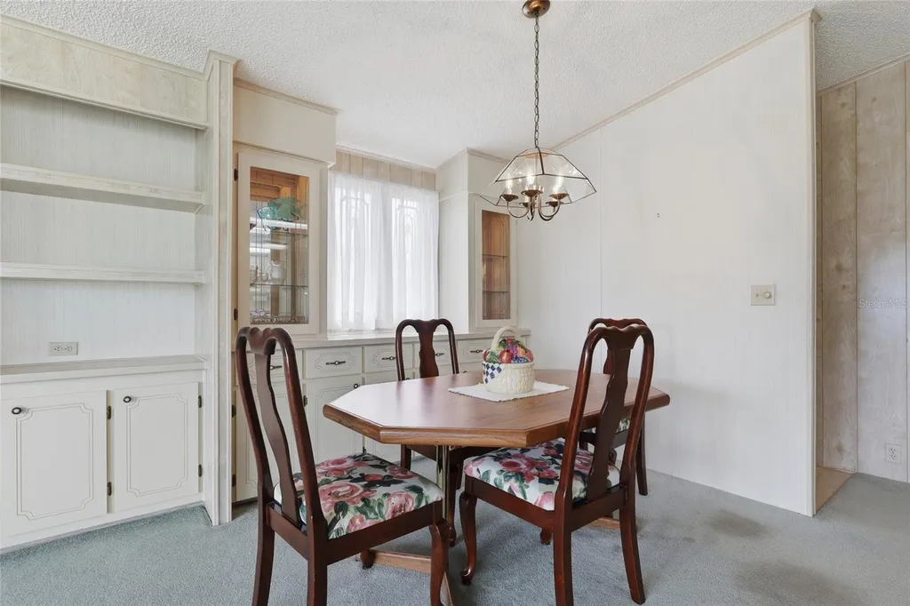 36642 Lakewood Drive Zephyrhills FL 33542