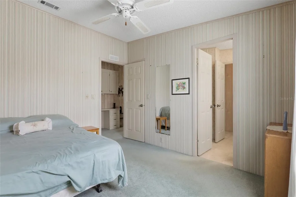 36642 Lakewood Drive Zephyrhills FL 33542