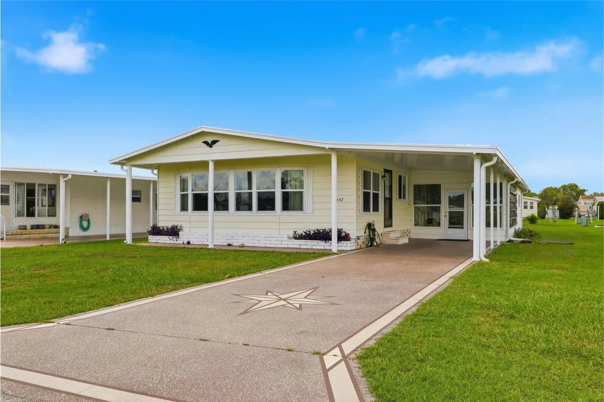 36642 Lakewood Drive Zephyrhills FL 33542