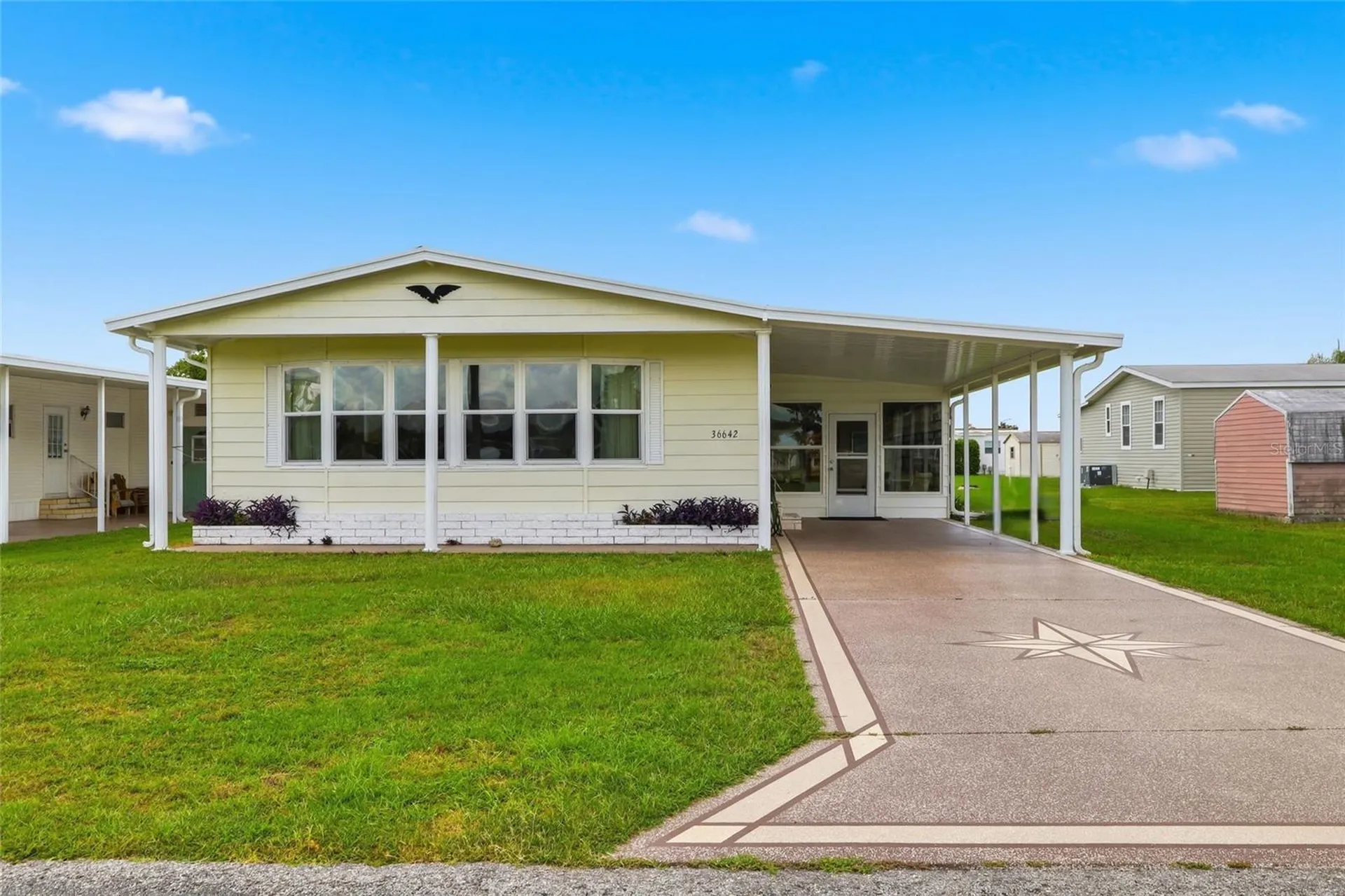 36642 Lakewood Drive Zephyrhills FL 33542
