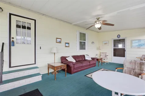 36642 Lakewood Drive Zephyrhills FL 33542