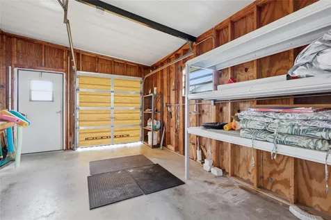 36642 Lakewood Drive Zephyrhills FL 33542