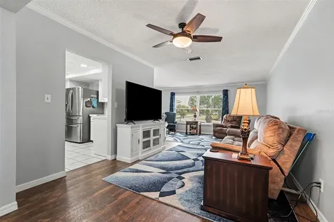 1501 New Bedford Drive Sun City Center FL 33573