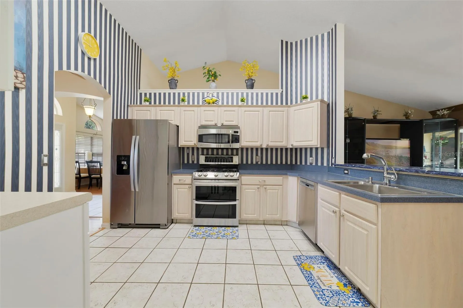 255 Loma Del Sol Drive Davenport FL 33896