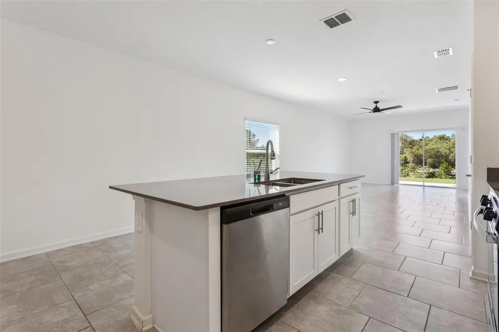 26180 Feathergrass Circle Leesburg FL 34748