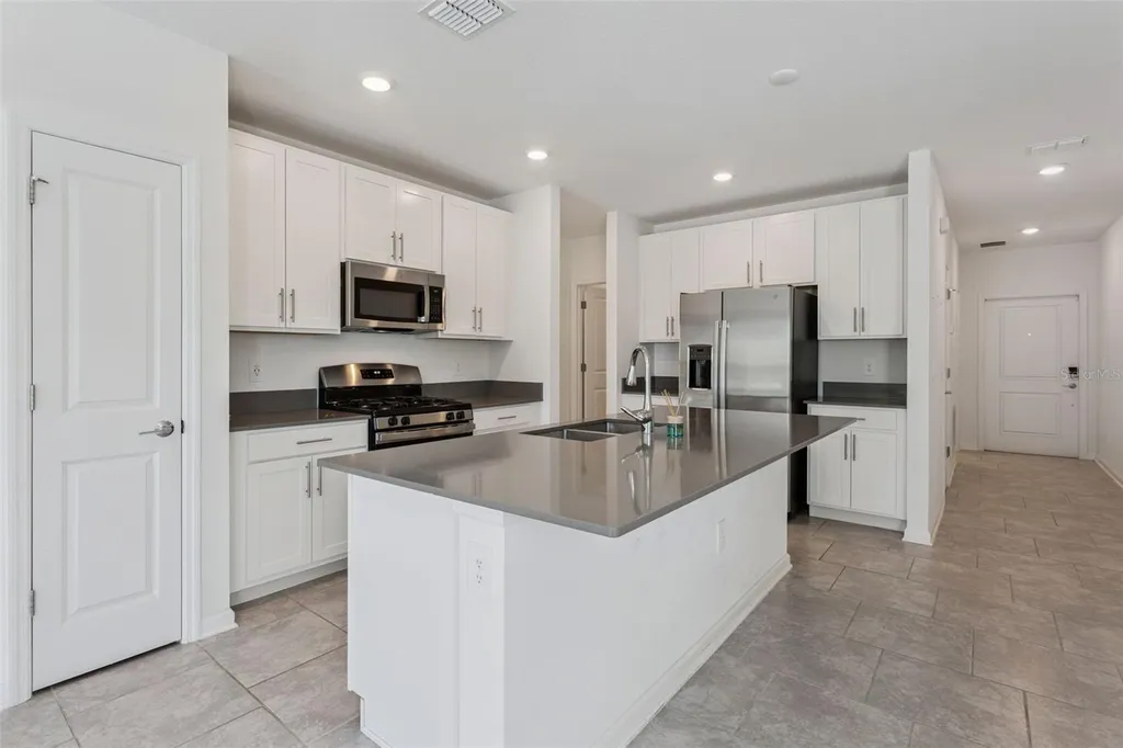 26180 Feathergrass Circle Leesburg FL 34748