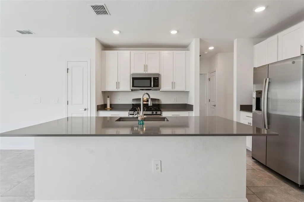 26180 Feathergrass Circle Leesburg FL 34748