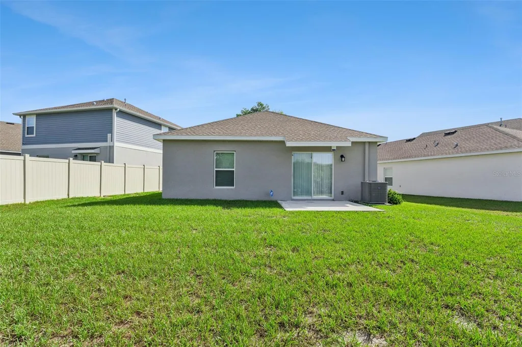26180 Feathergrass Circle Leesburg FL 34748