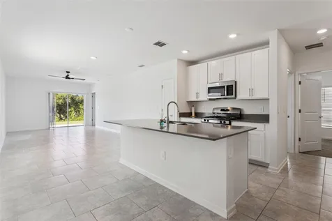 26180 Feathergrass Circle Leesburg FL 34748