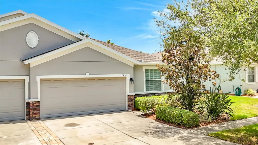 7434 Surrey Pines Drive Apollo Beach FL 33572