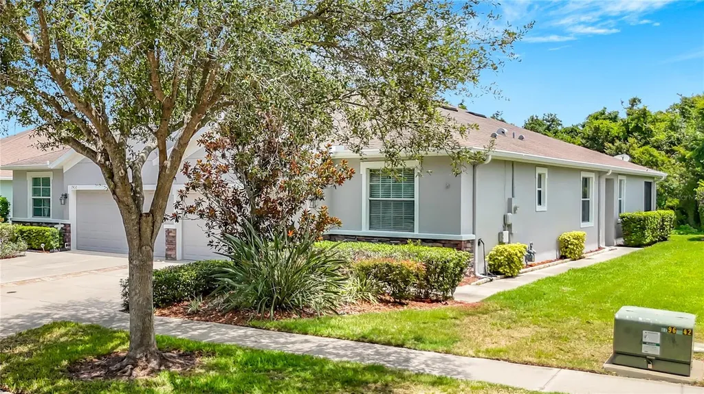 7434 Surrey Pines Drive Apollo Beach FL 33572