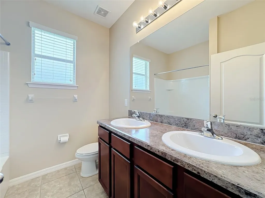 7434 Surrey Pines Drive Apollo Beach FL 33572