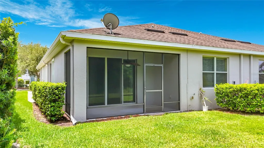 7434 Surrey Pines Drive Apollo Beach FL 33572