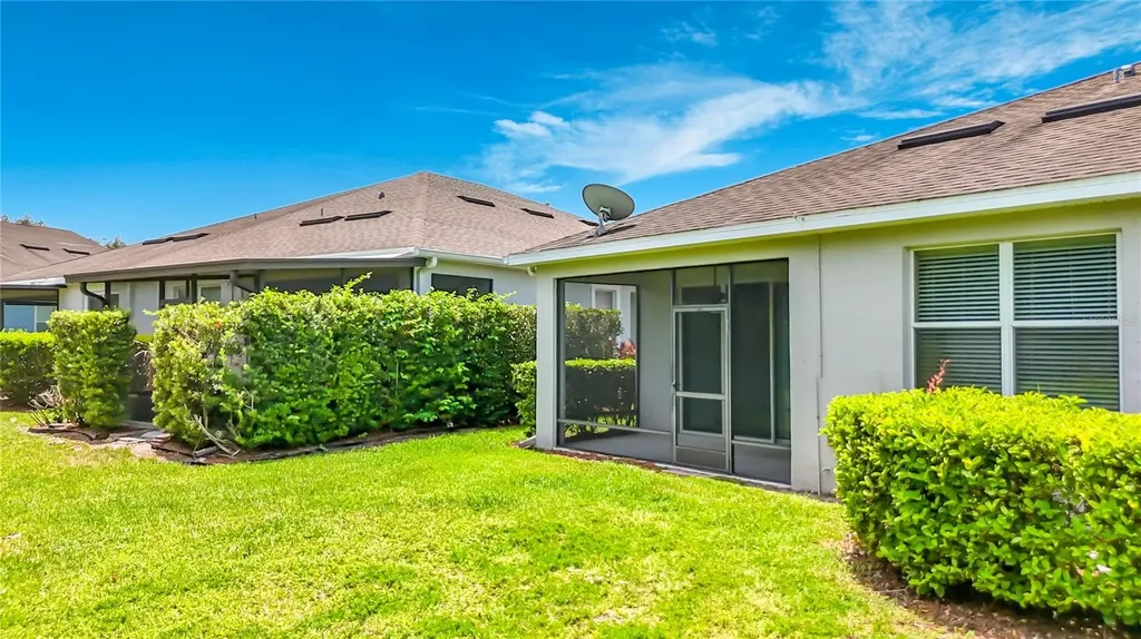 7434 Surrey Pines Drive Apollo Beach FL 33572