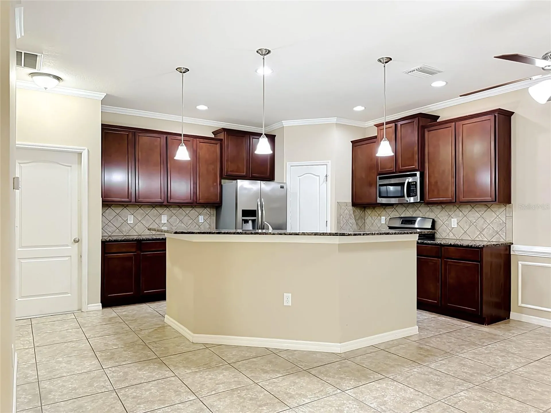 7434 Surrey Pines Drive Apollo Beach FL 33572