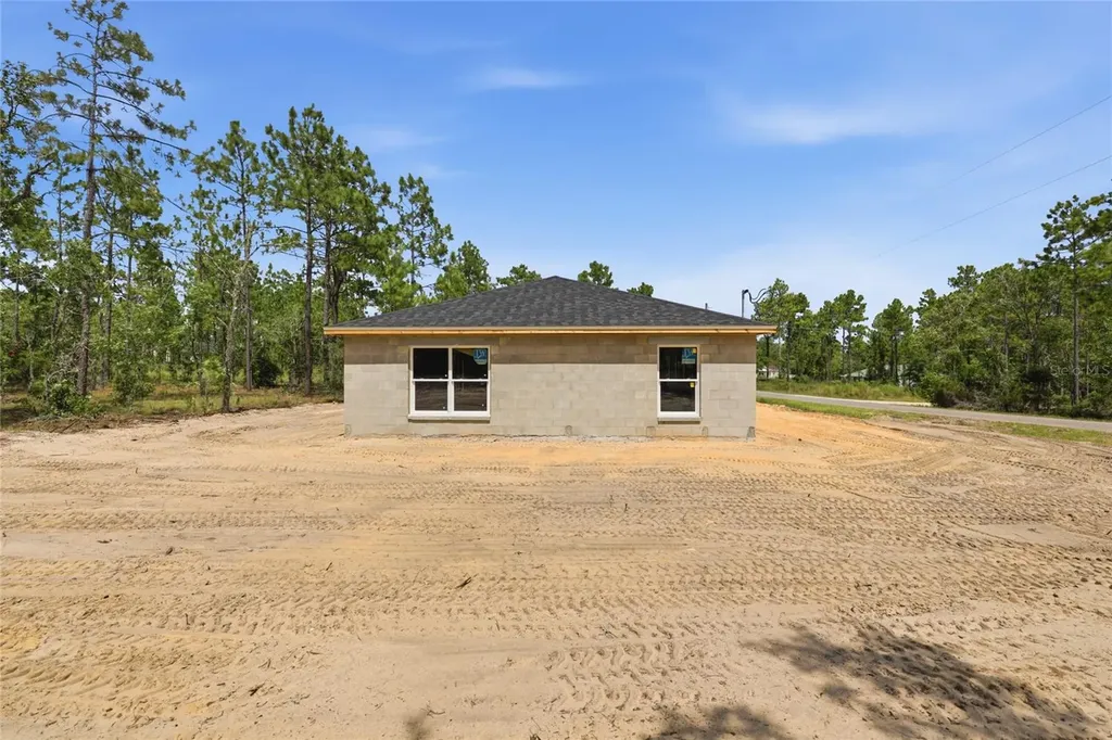 760 NE 149 Court Williston FL 32696