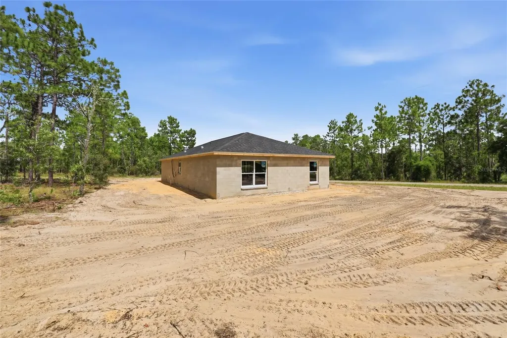 760 NE 149 Court Williston FL 32696