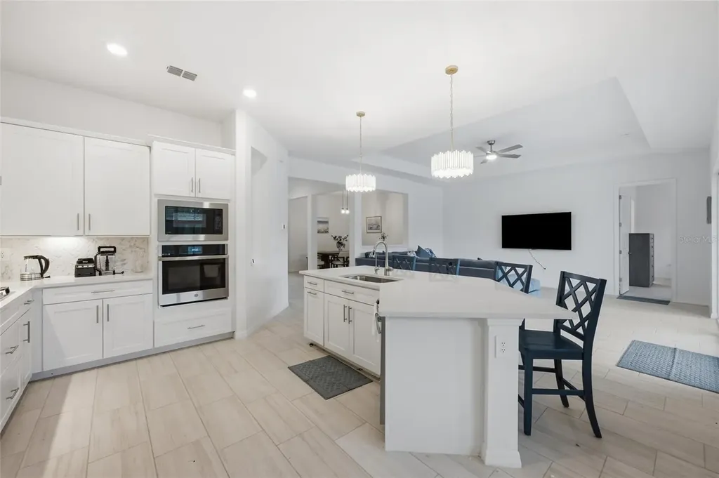 19047 Scallop Loop Lakewood Ranch FL 34211