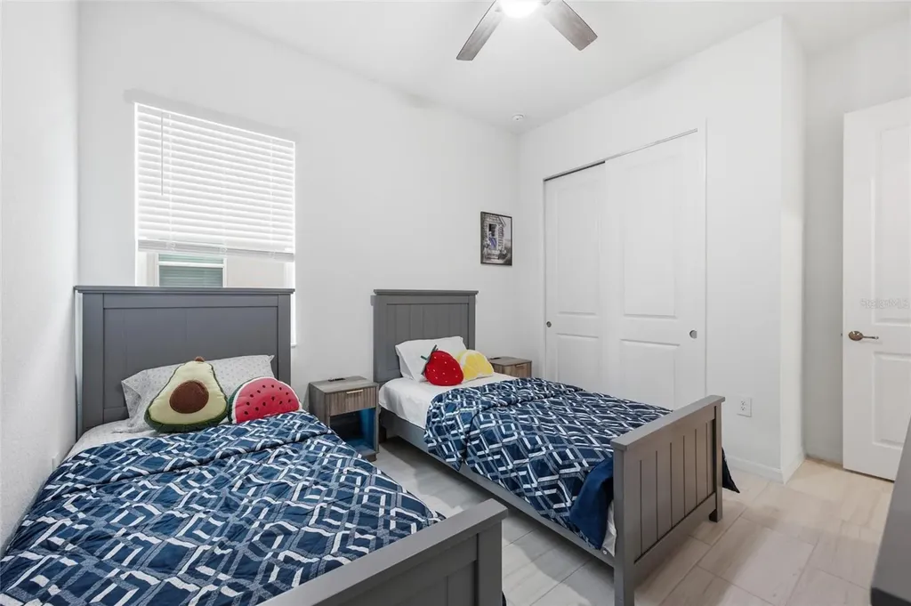 19047 Scallop Loop Lakewood Ranch FL 34211