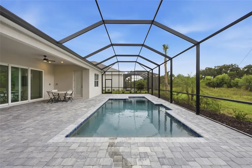 19047 Scallop Loop Lakewood Ranch FL 34211