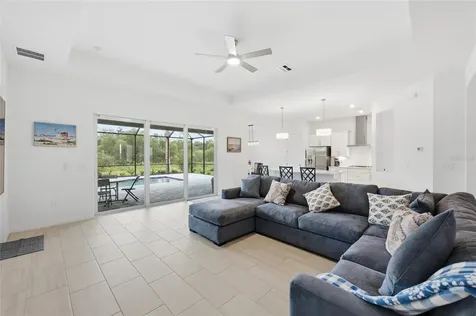 19047 Scallop Loop Lakewood Ranch FL 34211