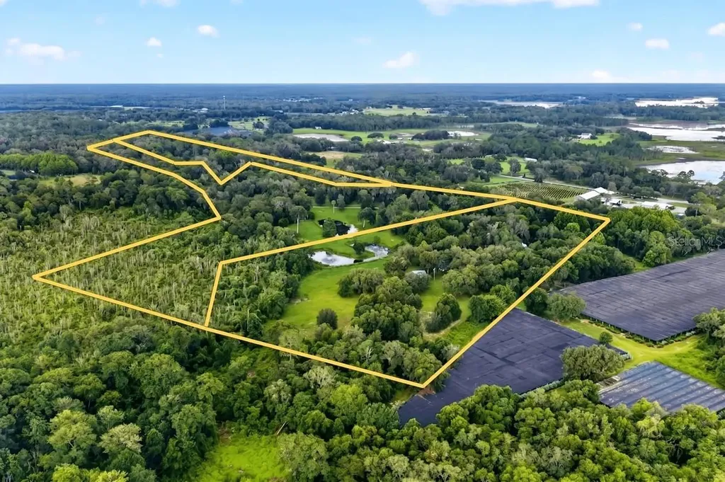 1980 Lake Hires Road De Leon Springs FL 32130
