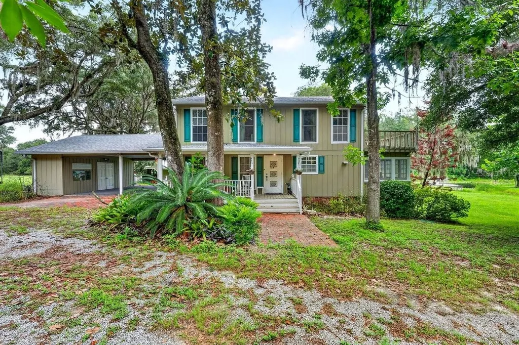 1980 Lake Hires Road De Leon Springs FL 32130