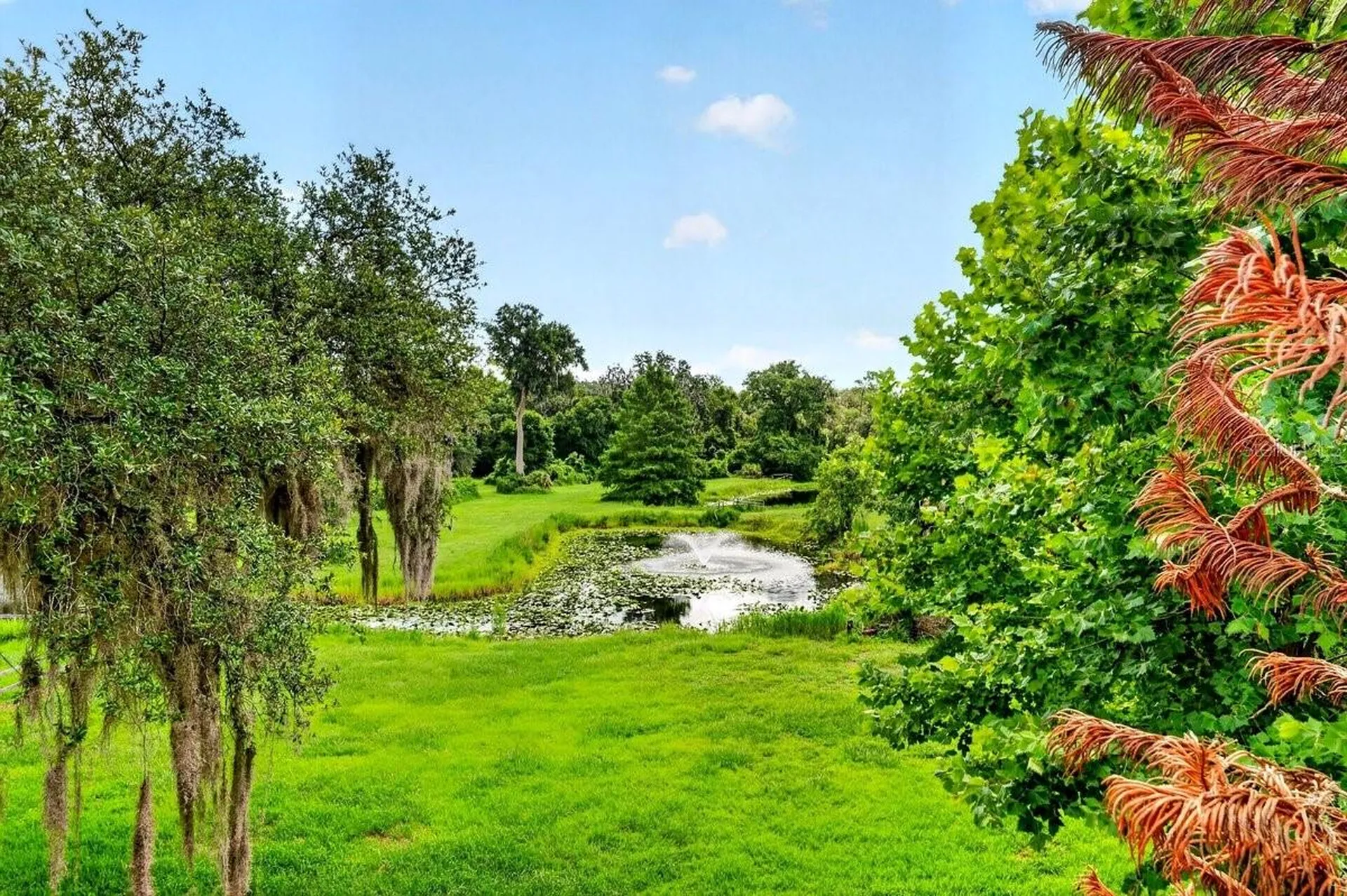 1980 Lake Hires Road De Leon Springs FL 32130