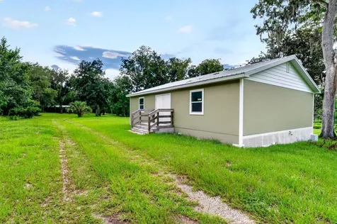 1980 Lake Hires Road De Leon Springs FL 32130
