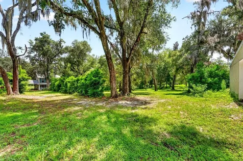 1980 Lake Hires Road De Leon Springs FL 32130