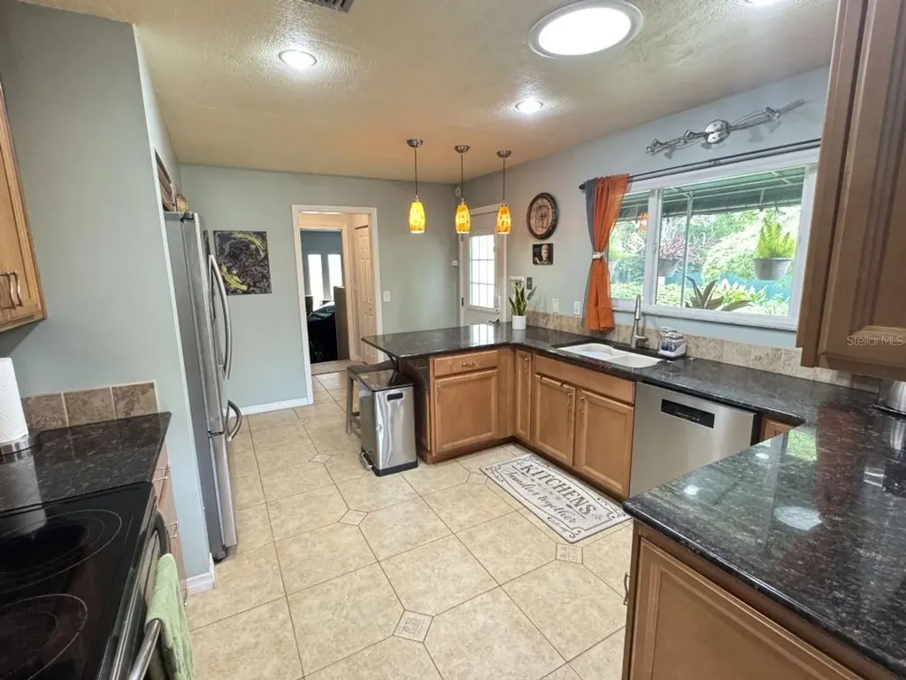 8435 NW 6th Avenue Gainesville FL 32607