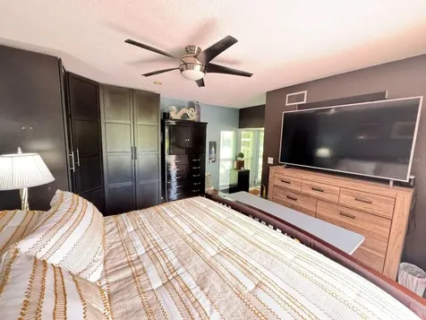 8435 NW 6th Avenue Gainesville FL 32607