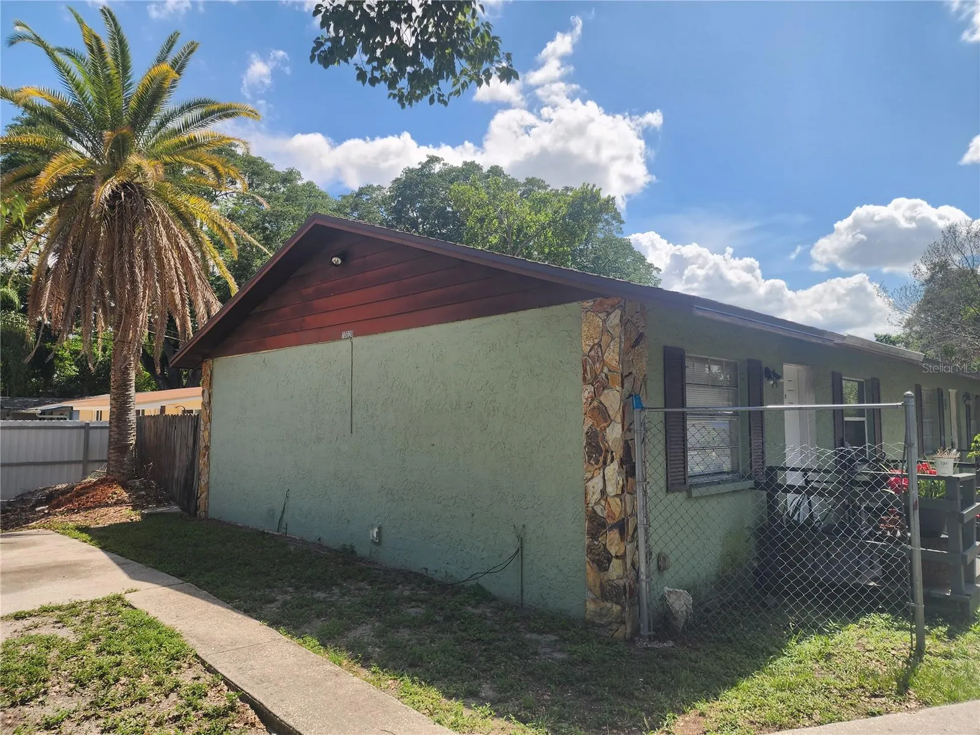 10020 N Hyacinth Avenue Tampa FL 33612