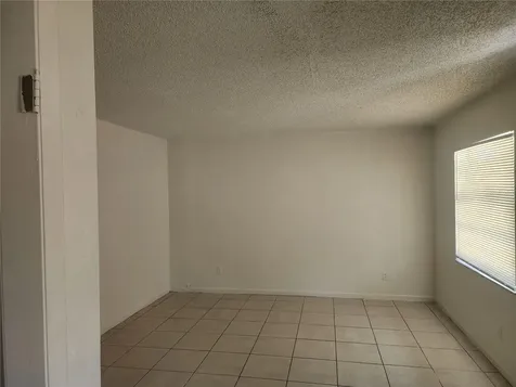10020 N Hyacinth Avenue Tampa FL 33612