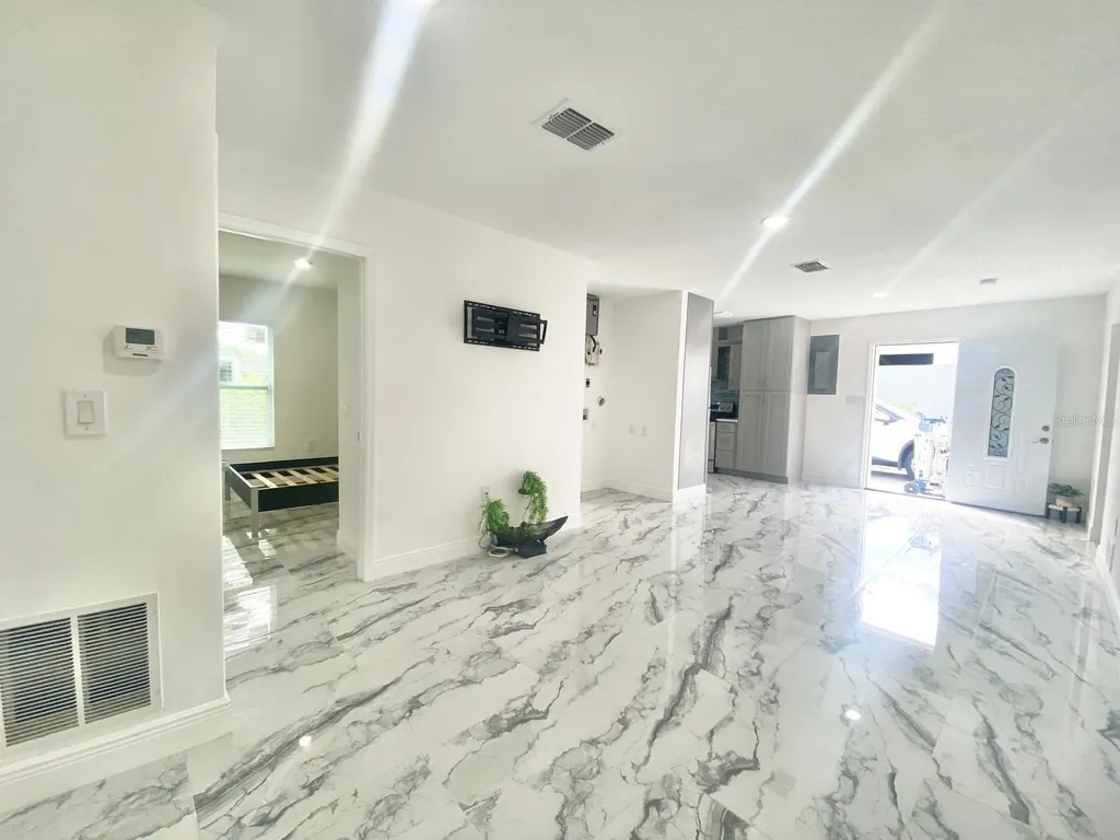 10521 Mary Lou Drive Orlando FL 32825