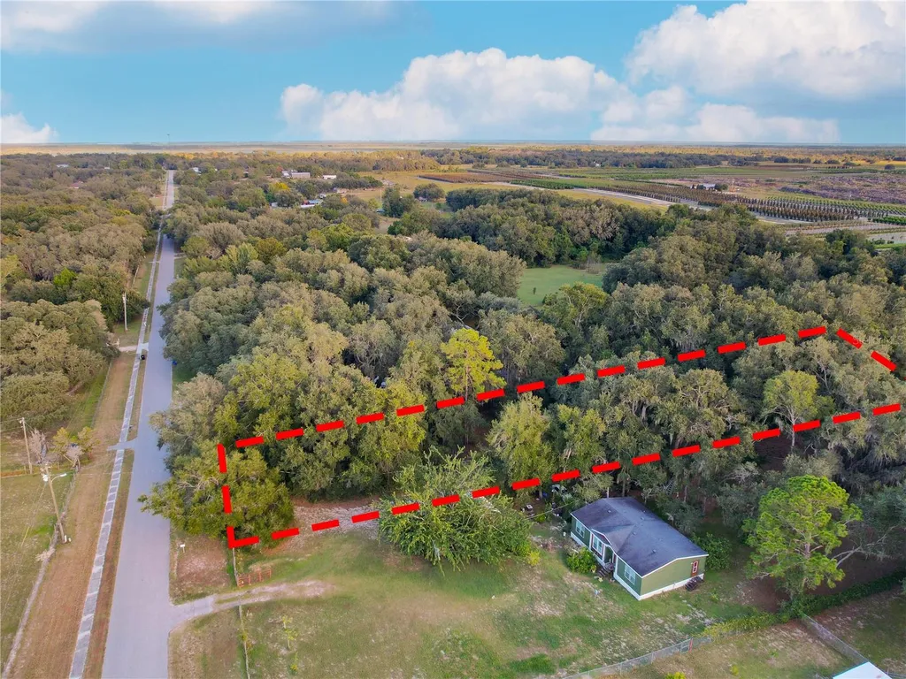 13724 Tennessee Avenue Astatula FL 34705