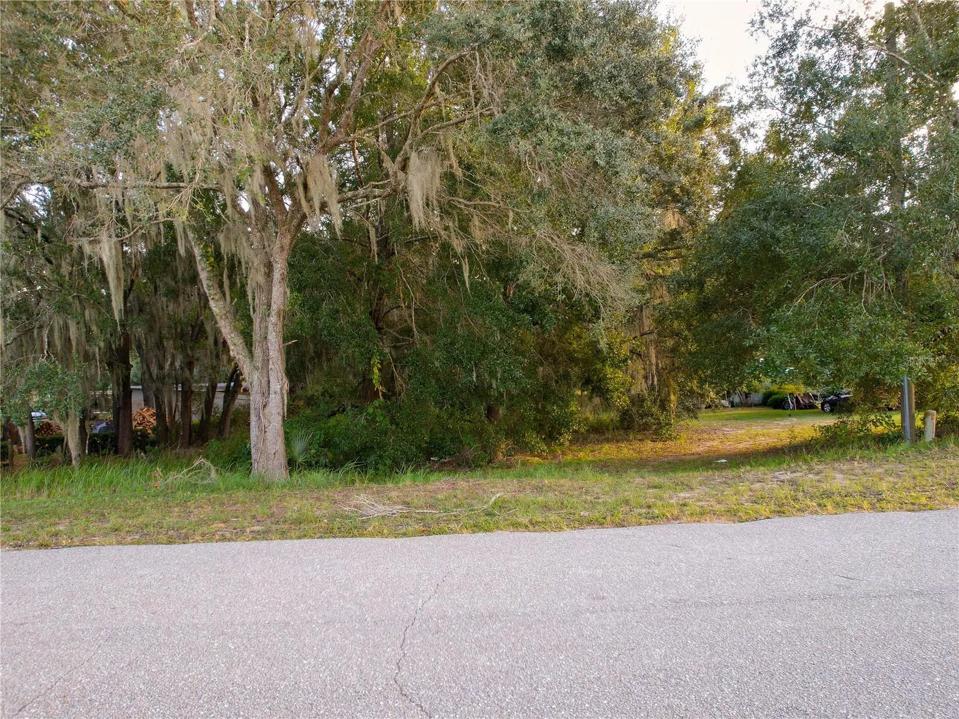 Tennessee Avenue Astatula FL 34705