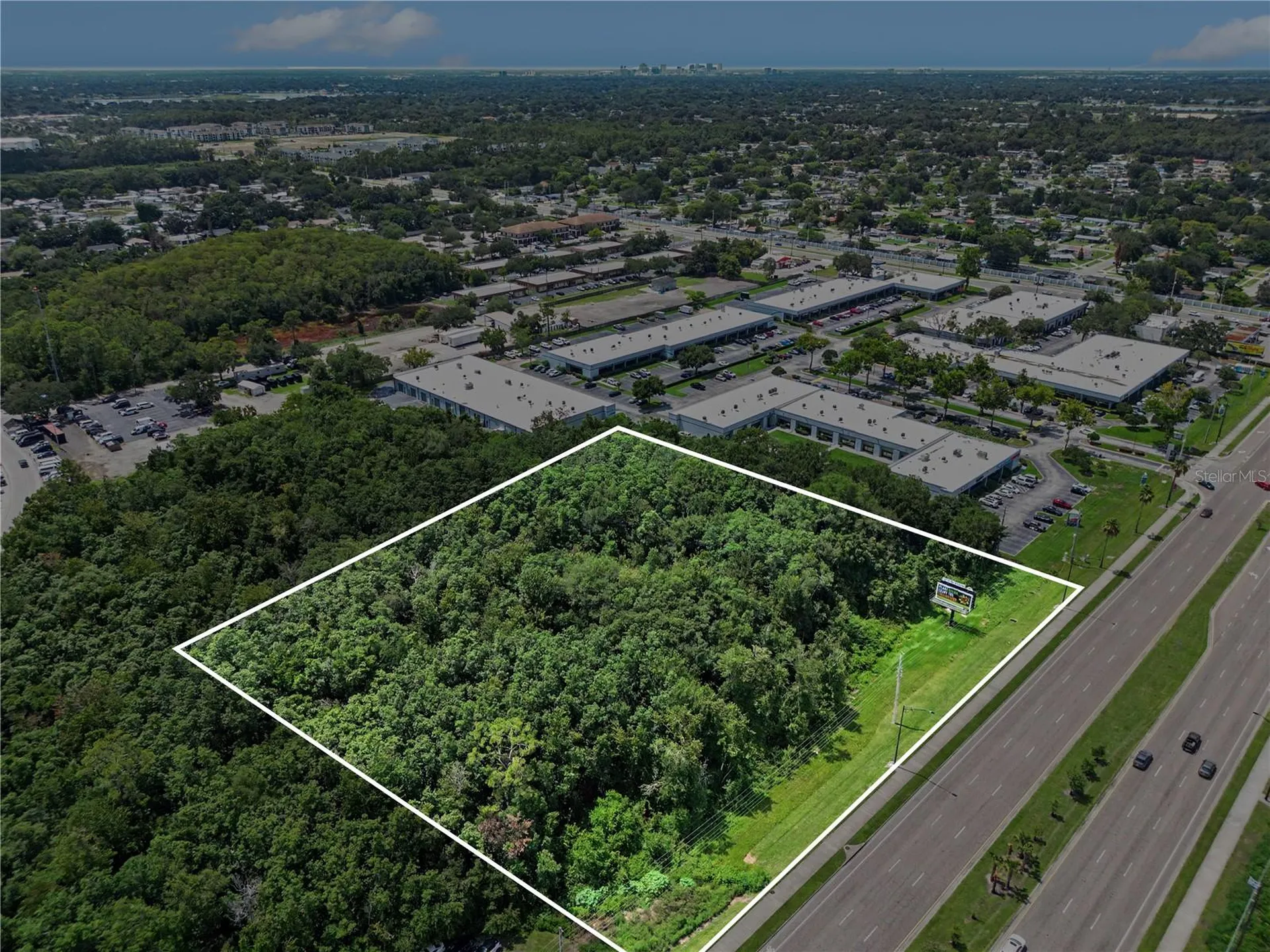 6000 S Semoran Boulevard Orlando FL 32822