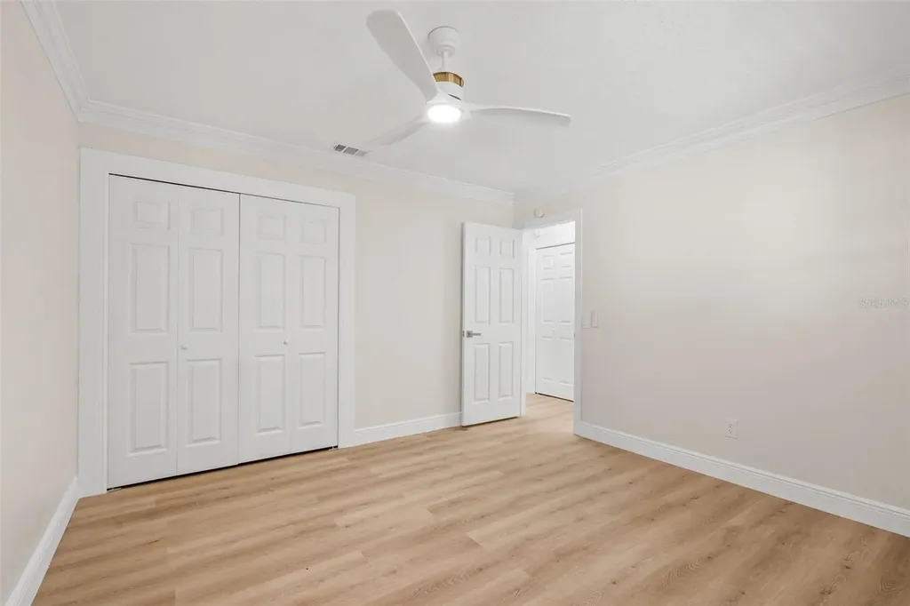 4828 22nd Avenue N St Petersburg FL 33713