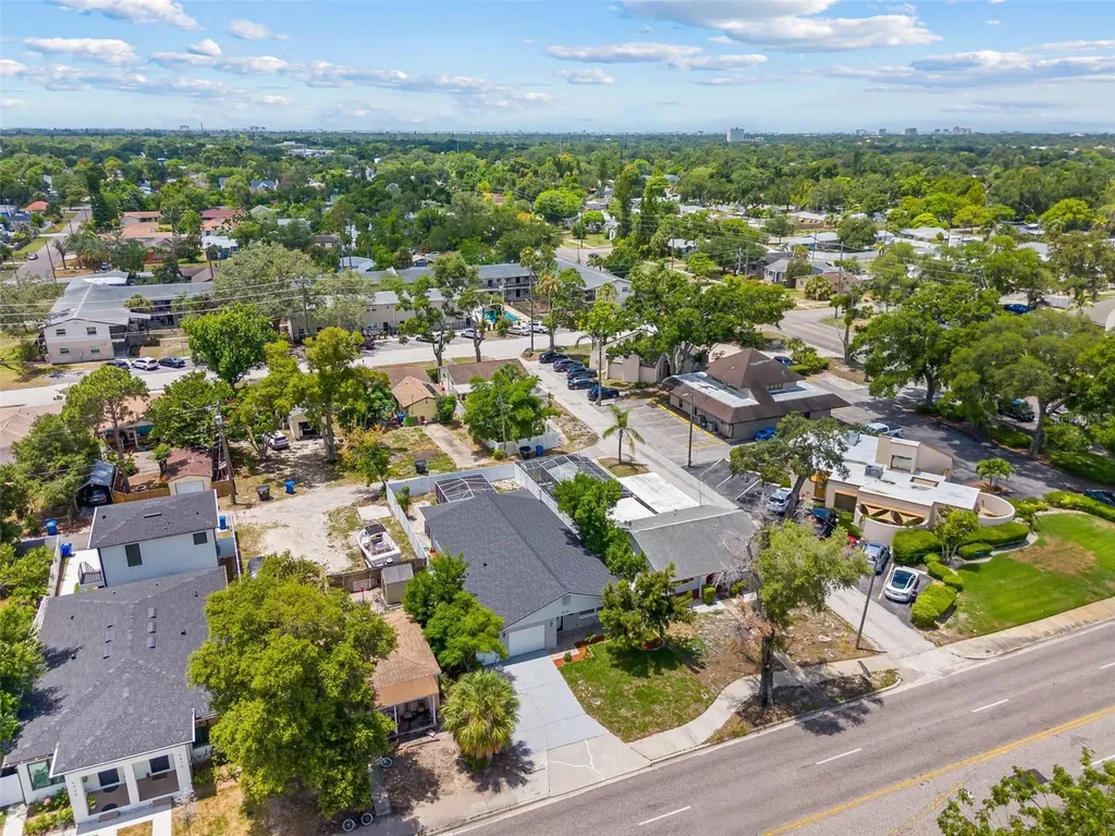 4828 22nd Avenue N St Petersburg FL 33713