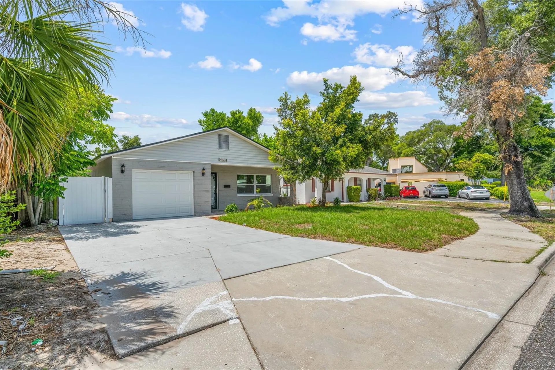 4828 22nd Avenue N St Petersburg FL 33713