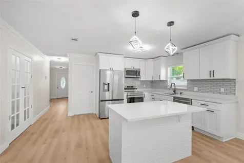 4828 22nd Avenue N St Petersburg FL 33713